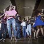 Dubai,,Uae,-,July,26th,2016:,Salsa,Dancers,On,A